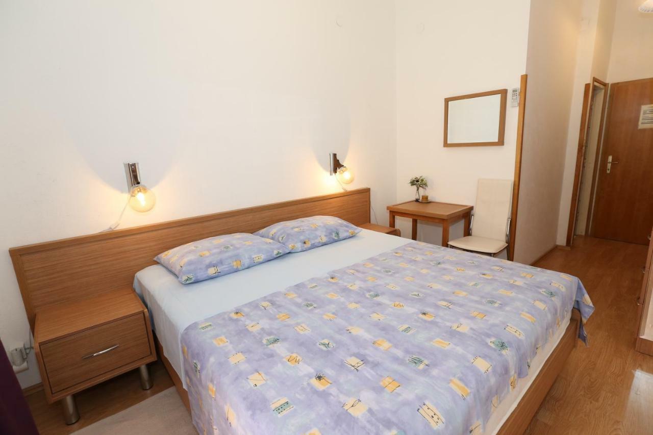 Rooms With The Sea View บัชกา ภายนอก รูปภาพ